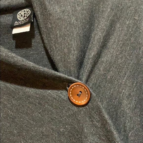 BOBEAU GRAY ASYMMETRICAL TOP ONE BUTTON SZ M - Picture 3 of 7